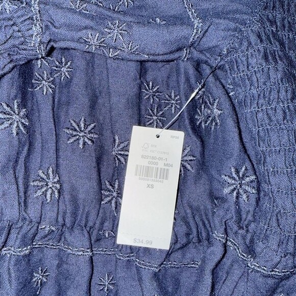 Nwt Old Navy Blouse Size XS - Picture 3 of 4